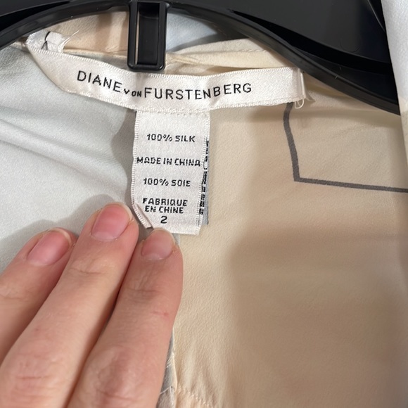 Diane Von Furstenberg DVF Silk Damiana Dress - Picture 5 of 6